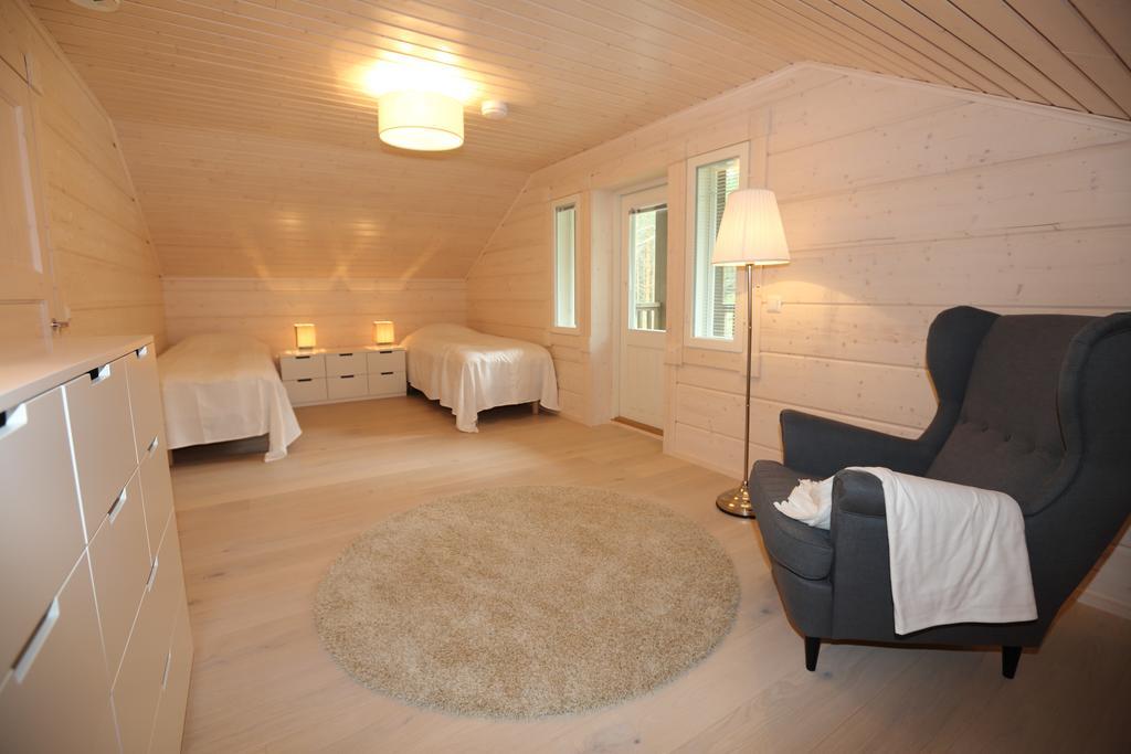 Villa Tukkilahti 4 Savonranta Zimmer foto